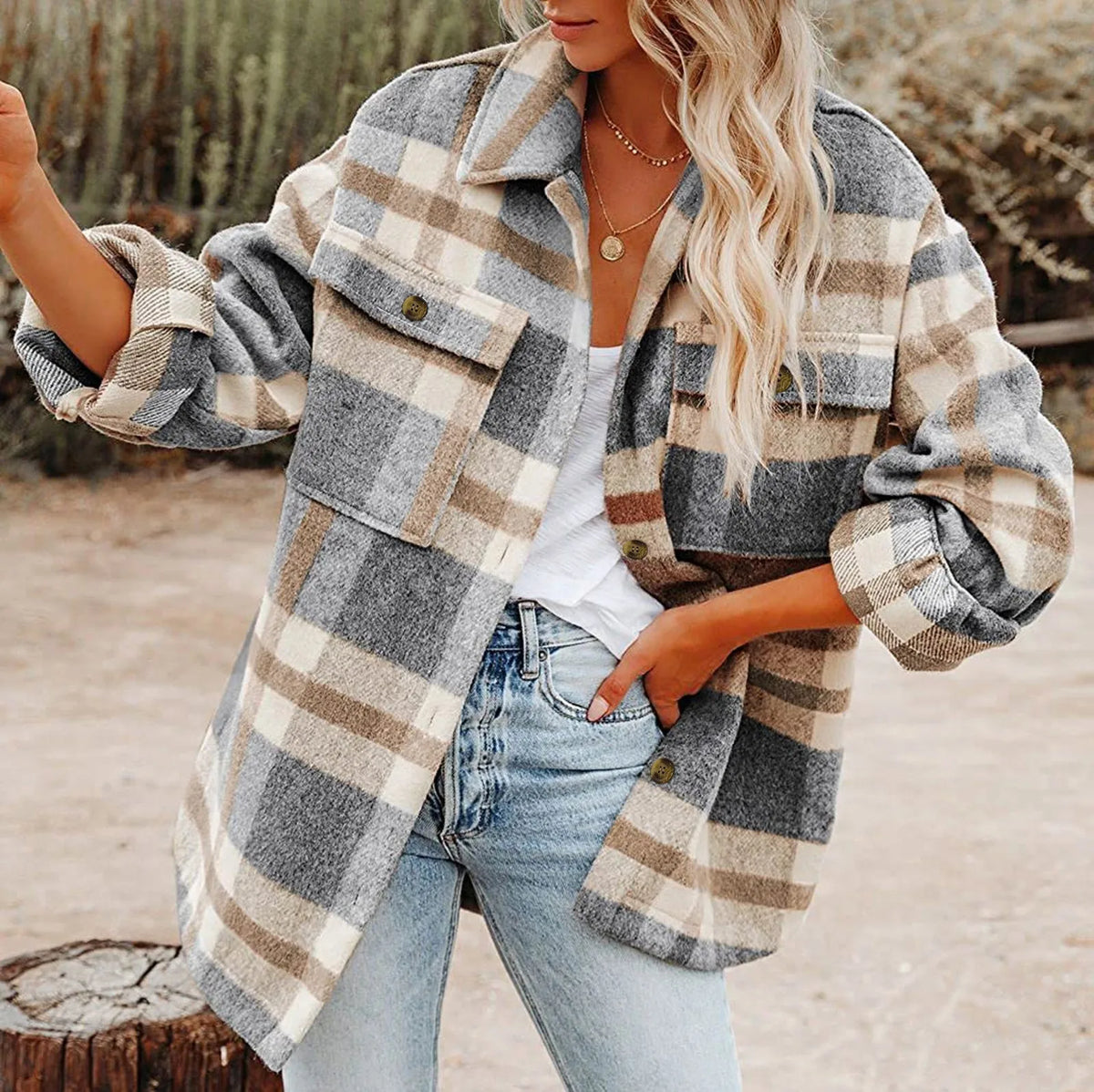 2024 Women Plaid Shacket Jacket Lapel Long Sleeve Button Down Flannel Shirts Coat Double Pocket Design Loose Fall Clothes